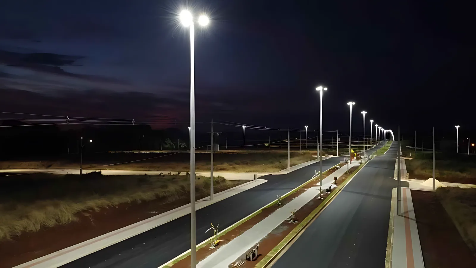 Postes de iluminação em LED